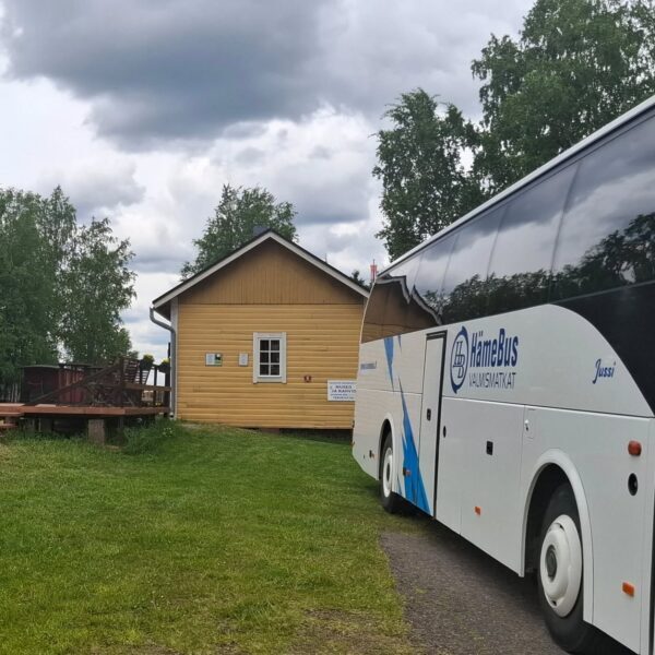 Tilausajolla... Jokioinen ja Minkiö 🚂🛤🚍

#tilausajo #hämebus #jokioinen #minkiönasema #päiväretki